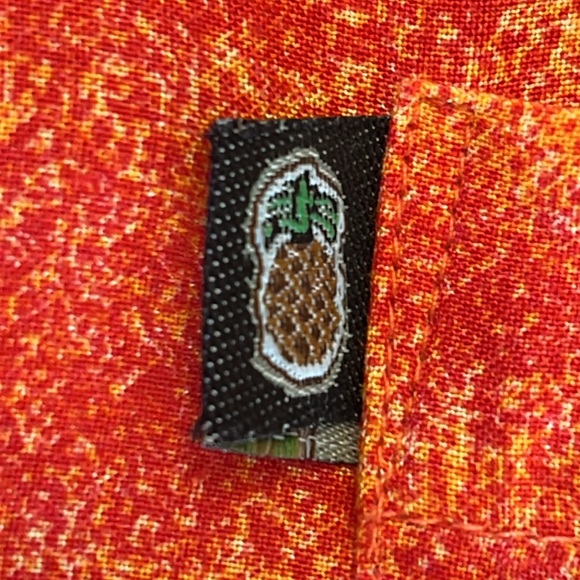 Pineapple Connection Hawaiian Button Down Shirt Size XL - Picture 6 of 8